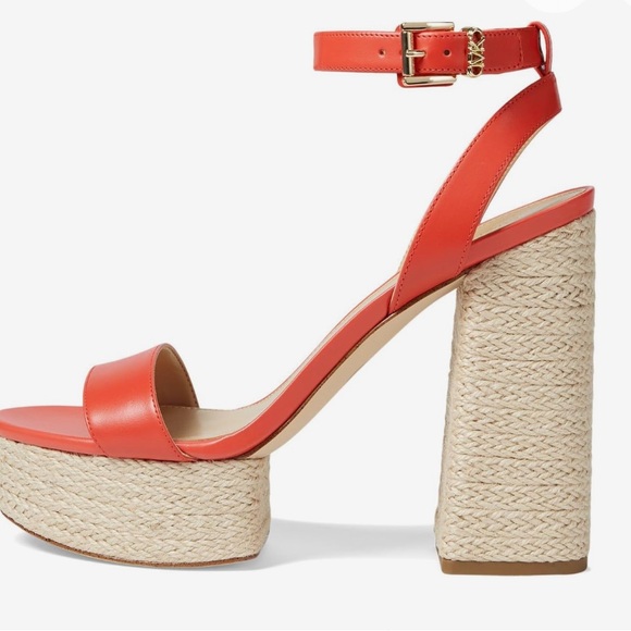 MICHAEL Michael Kors Ashton Platformm - Picture 3 of 11